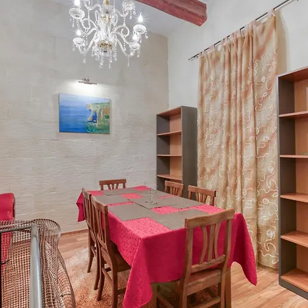 Spacious 4br With Wine Cellar In By 360 Estates Nyaraló Żebbuġ