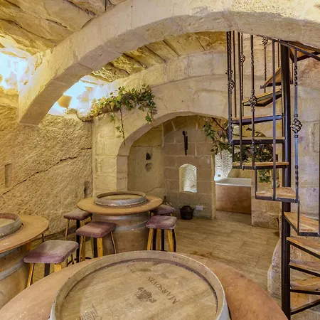 Spacious 4br With Wine Cellar In By 360 Estates Holiday home Zebbug (Southern Region)