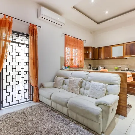 Spacious 4br With Wine Cellar In By 360 Estates Holiday home